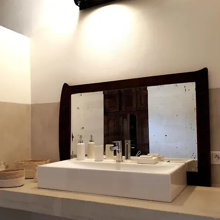 Charming House Between Port And Center * Porto-Vecchio (Corsica)