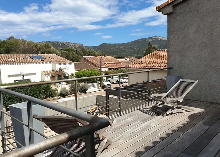 Charming House Between Port And Center * Porto Vecchio