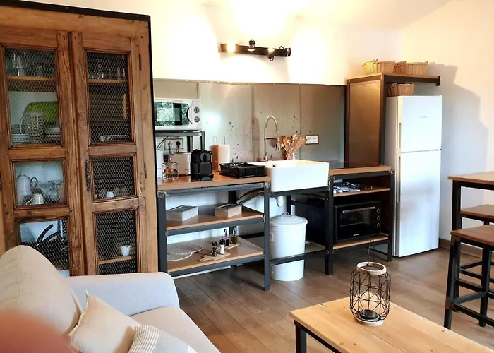 Charming House Between Port And Center Porto Vecchio